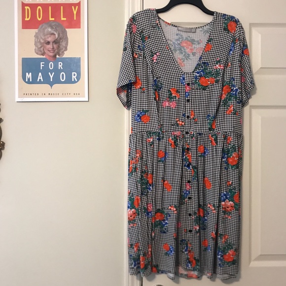 ASOS Curve Dresses & Skirts - ASOS Curve Floral Geo Dress